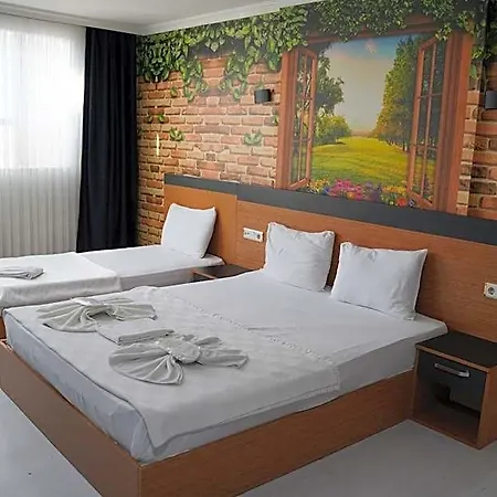 Heraldic Aparthotel