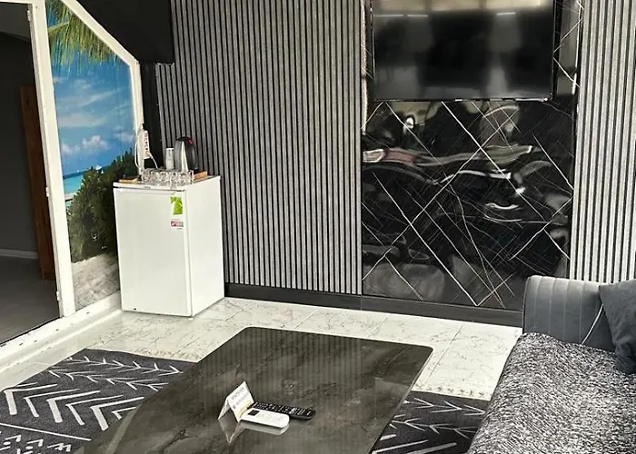 Heraldic Aparthotel 2*